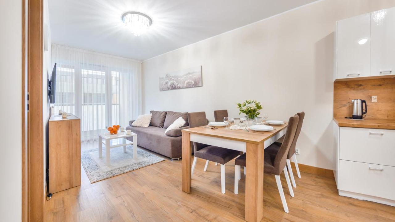 Apartamenty Sun & Snow Kasprowicza Kołobrzeg Exteriör bild