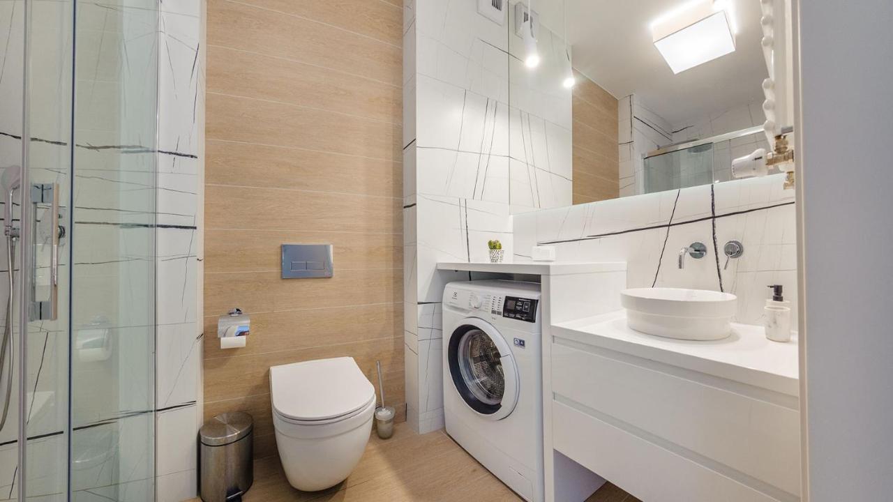 Apartamenty Sun & Snow Kasprowicza Kołobrzeg Exteriör bild